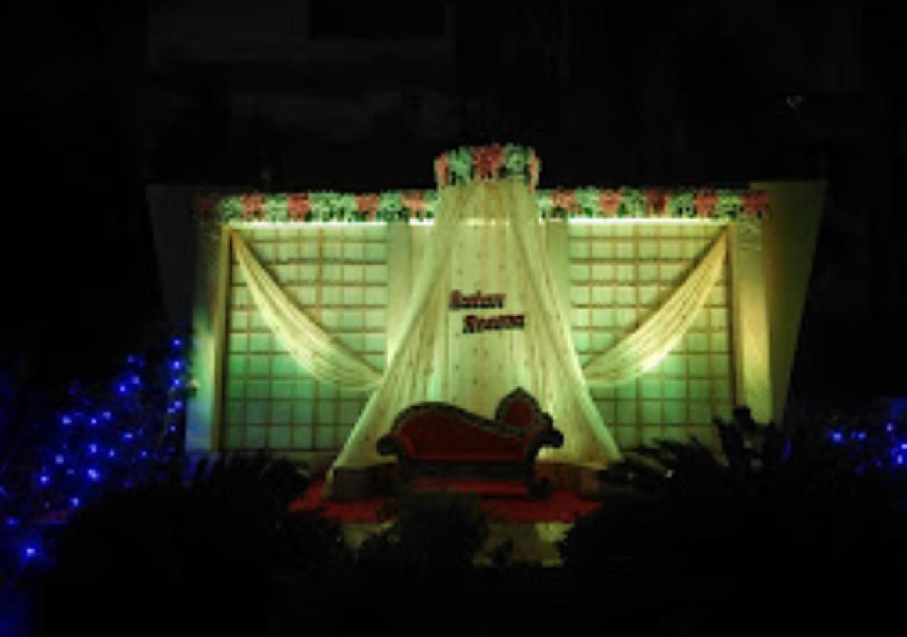 Hotel Blue Paradise Chandrapur Екстер'єр фото