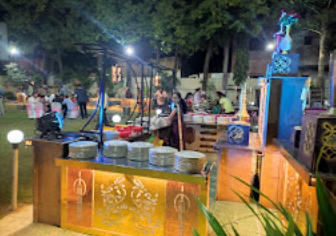 Hotel Blue Paradise Chandrapur Екстер'єр фото